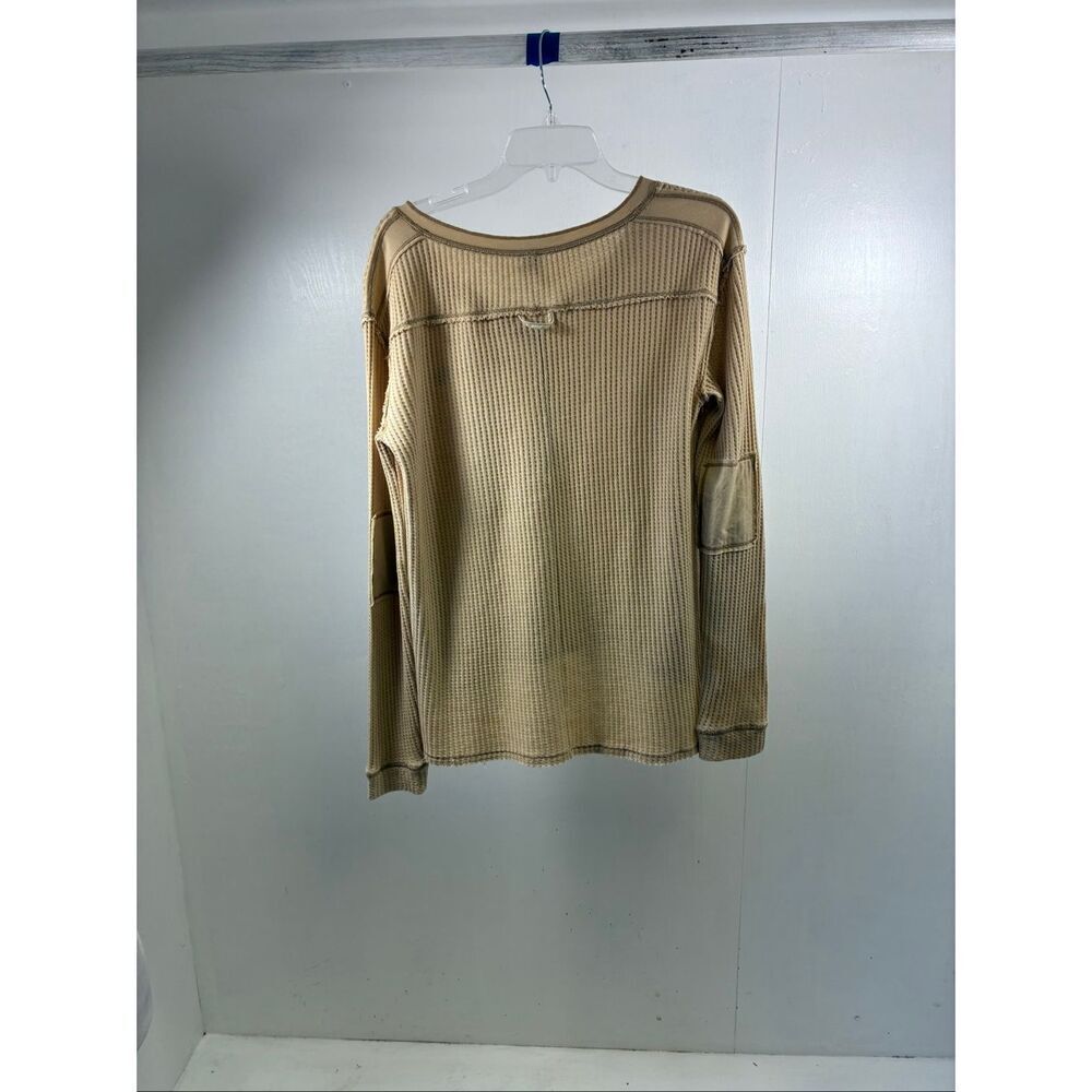 We The Free NWOT Thermal Top Army Motives in Tan Size S - Picture 2 of 9